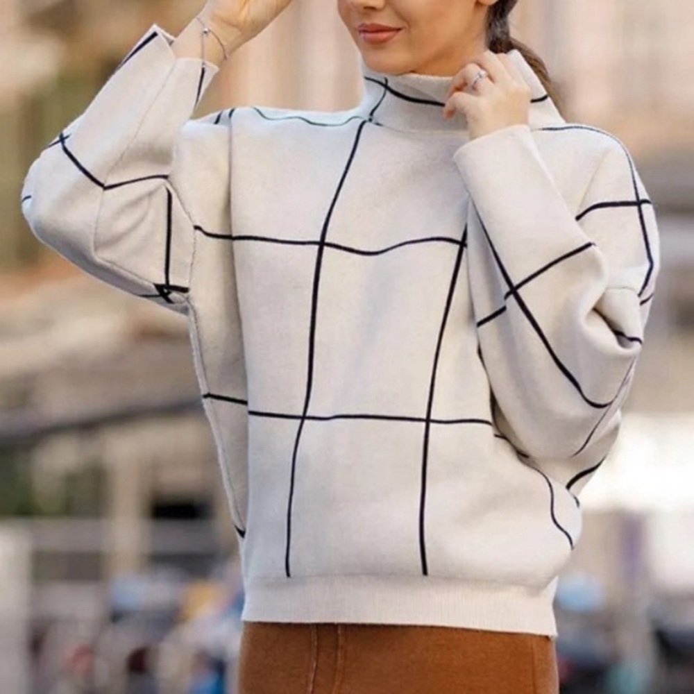 Women's Cream Grid Pattern Sweater